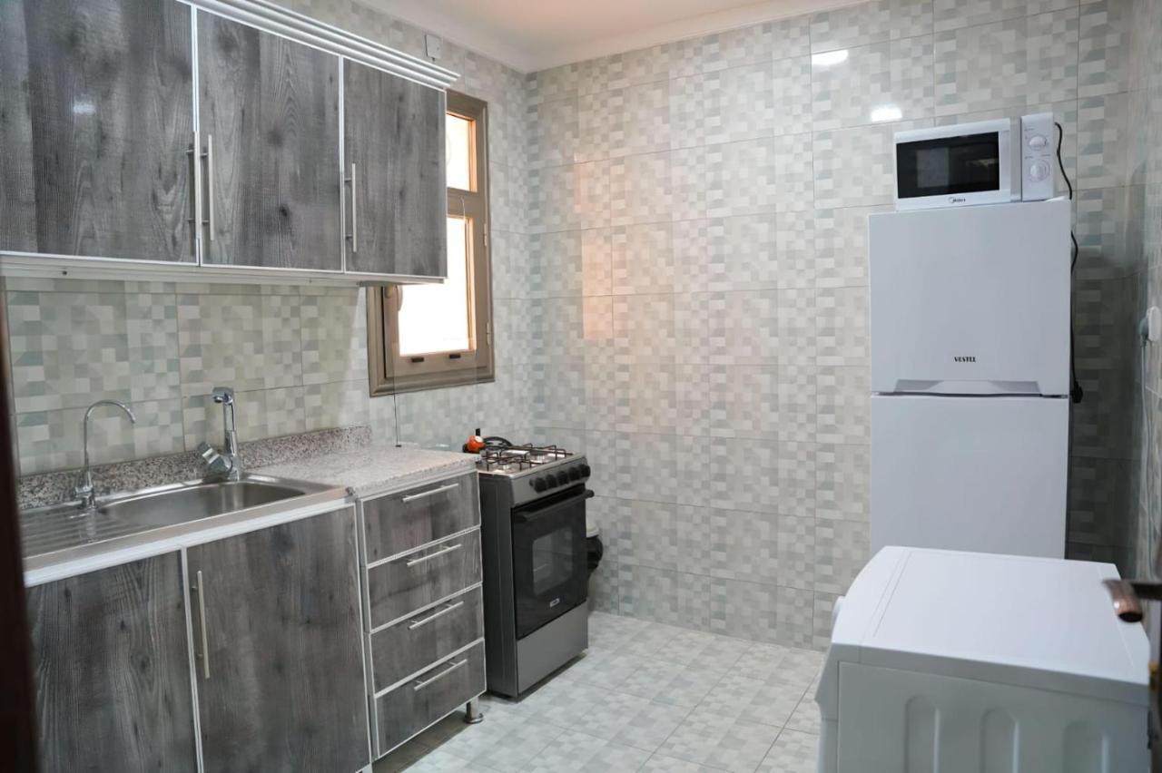 De Iris Regency Fahaheel Apartment Кувейт Екстериор снимка