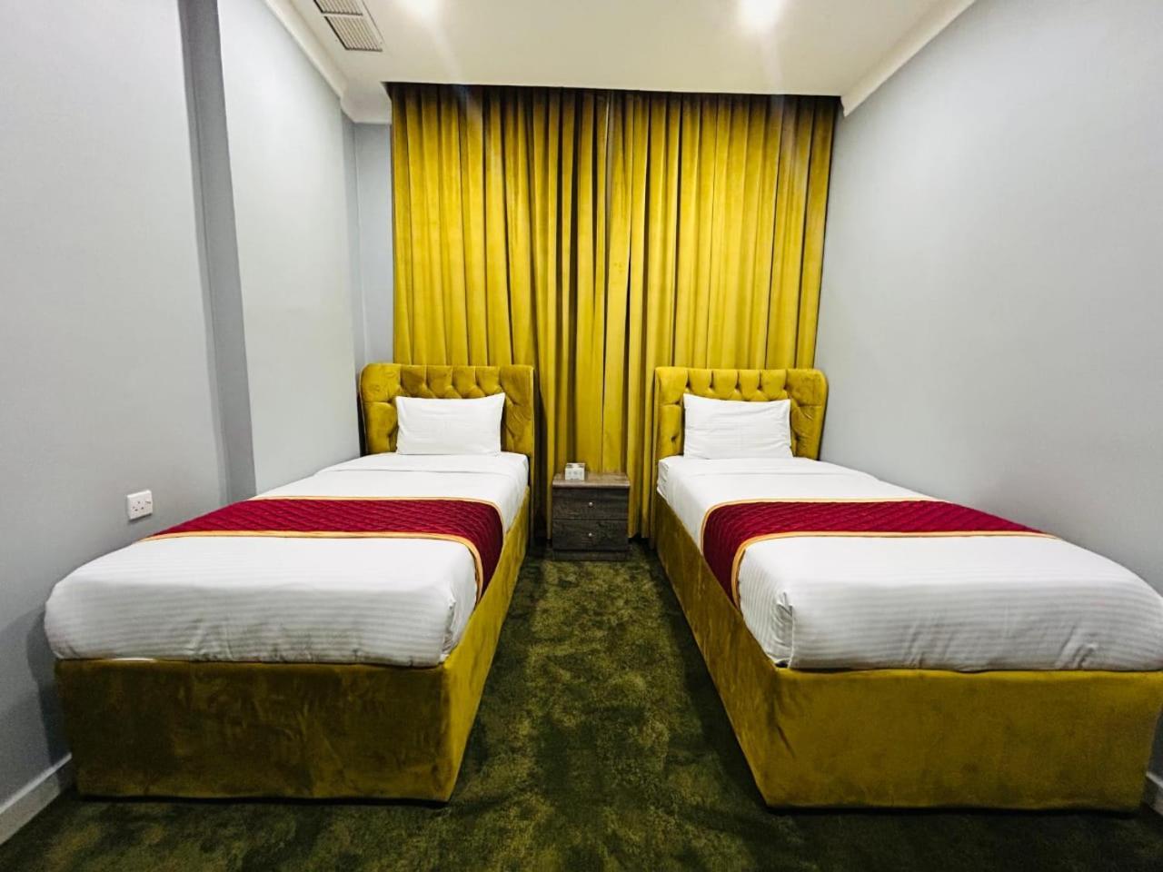 De Iris Regency Fahaheel Apartment Кувейт Екстериор снимка